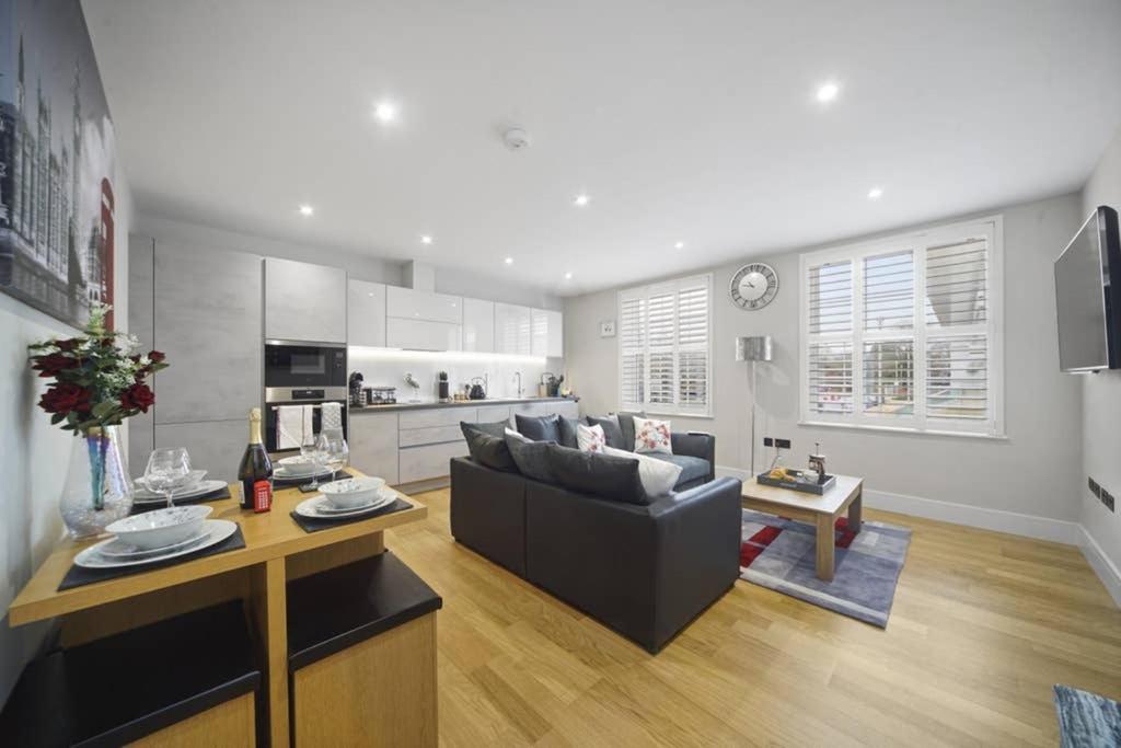 Flat 3 Bridge House Leilighet Staines-upon-Thames Eksteriør bilde